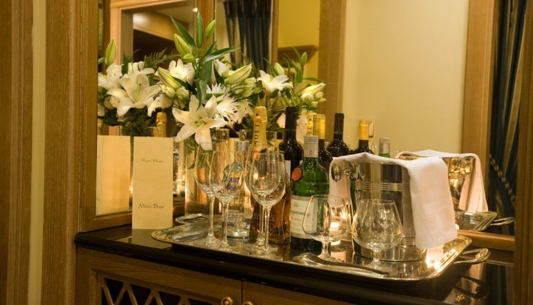 5* Royal Olympic Hotel