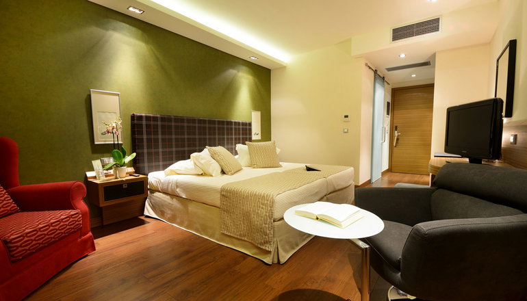 5* Royal Paradise Beach Resort & Spa