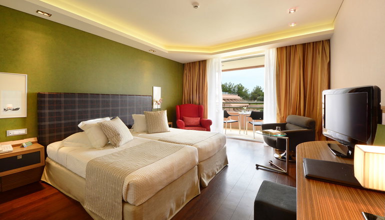 5* Royal Paradise Beach Resort & Spa