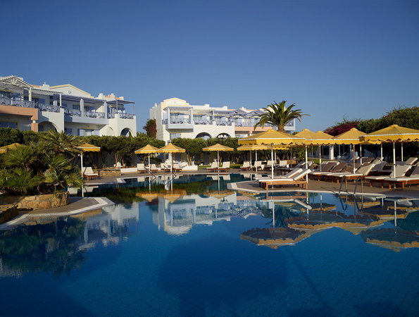 5* Serita Beach Hotel