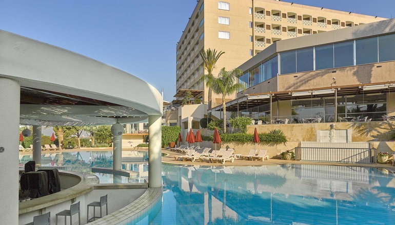 5* St Raphael Resort