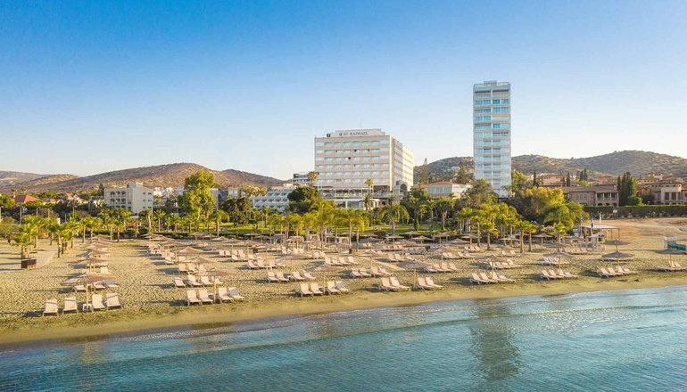 5* St Raphael Resort