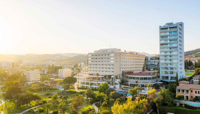 5* St Raphael Resort