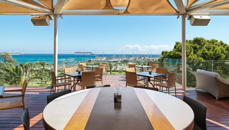 5* St Raphael Resort