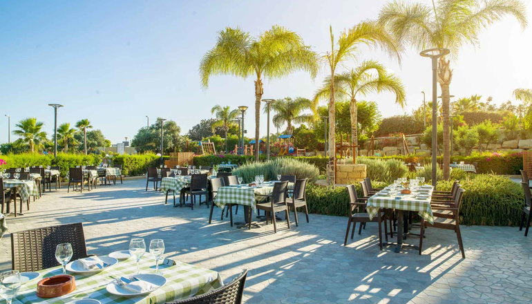 5* St Raphael Resort