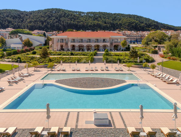 5* The Lake Hotel