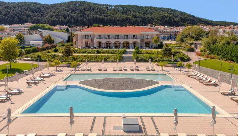 5* The Lake Hotel