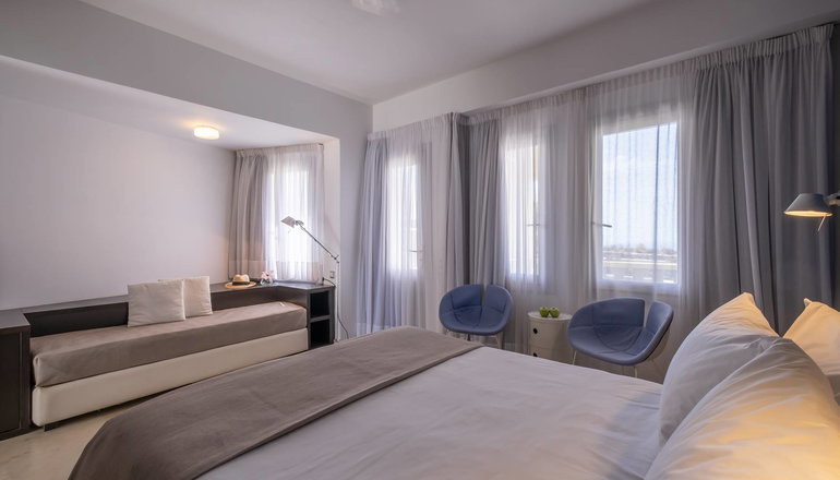 5*  The Majestic Hotel