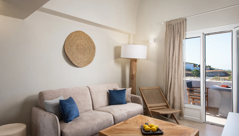 5* The Noverian Bios Santorini Vegan Vegetarian Boutique Hotel - Φηρά, Σαντορίνη