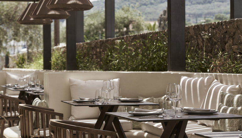 5* The Olivar Suites - Μεσογγή, Κέρκυρα