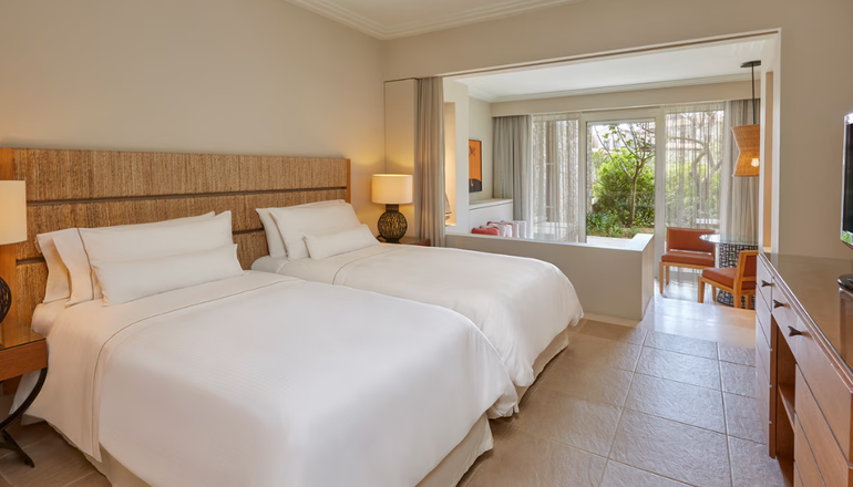 5* The Westin Resort Costa Navarino