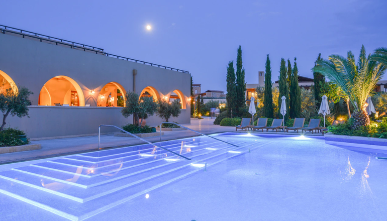 5* The Westin Resort Costa Navarino