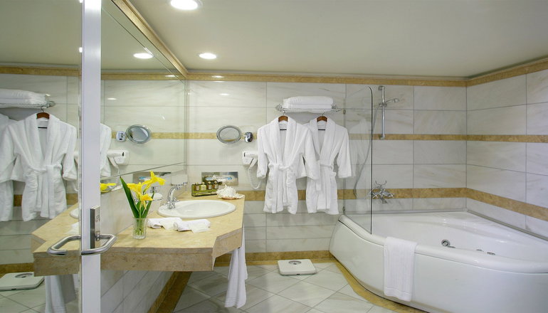 5* Theophano Imperial Palace