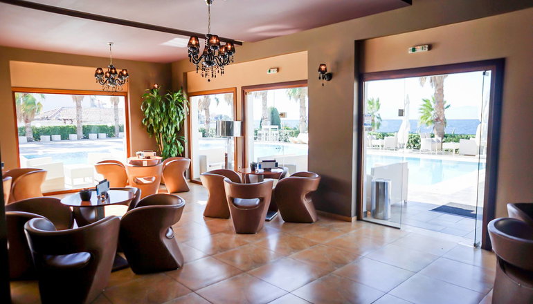 5* Valis Resort Hotel