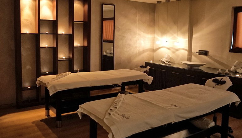 5* Valis Resort Hotel