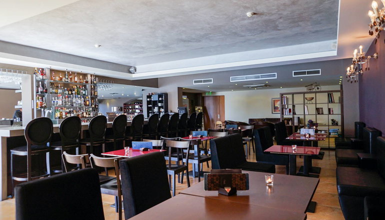 5* Valis Resort Hotel