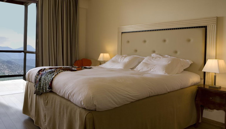 5* Valis Resort Hotel
