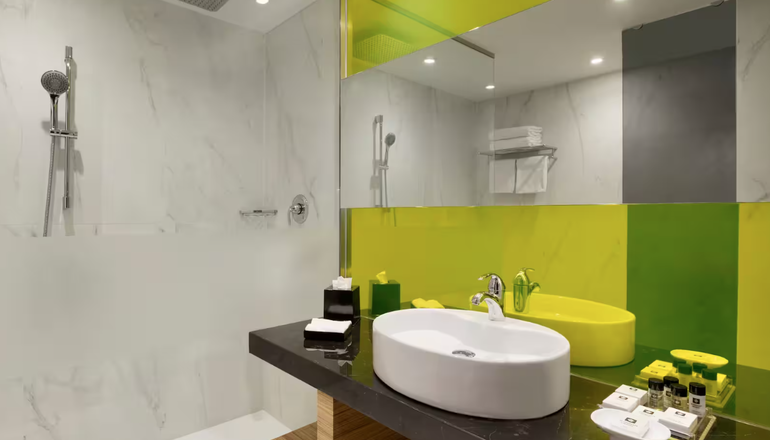 5* Wyndham Grand