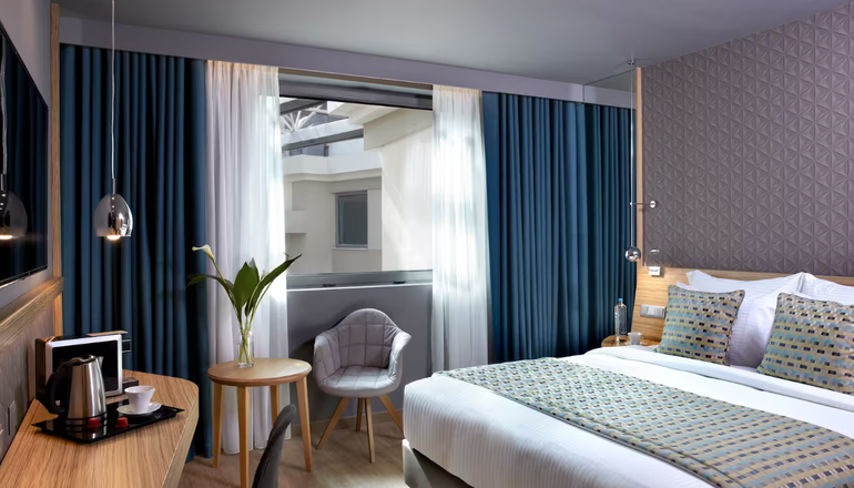 5* Wyndham Grand