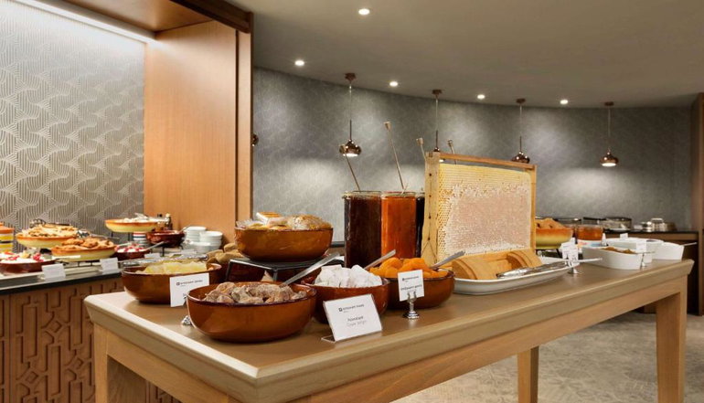 5* Wyndham Grand