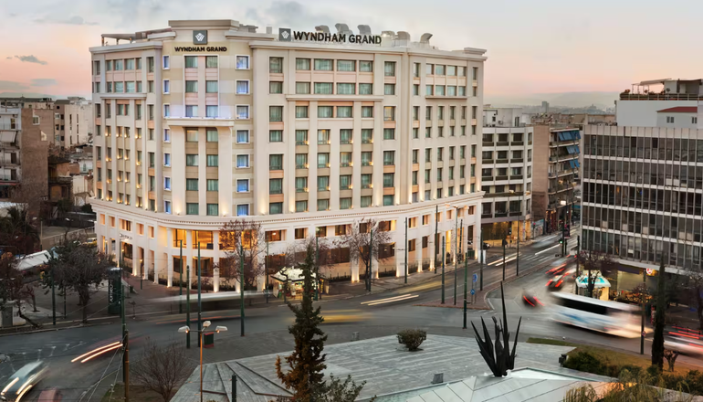 5* Wyndham Grand