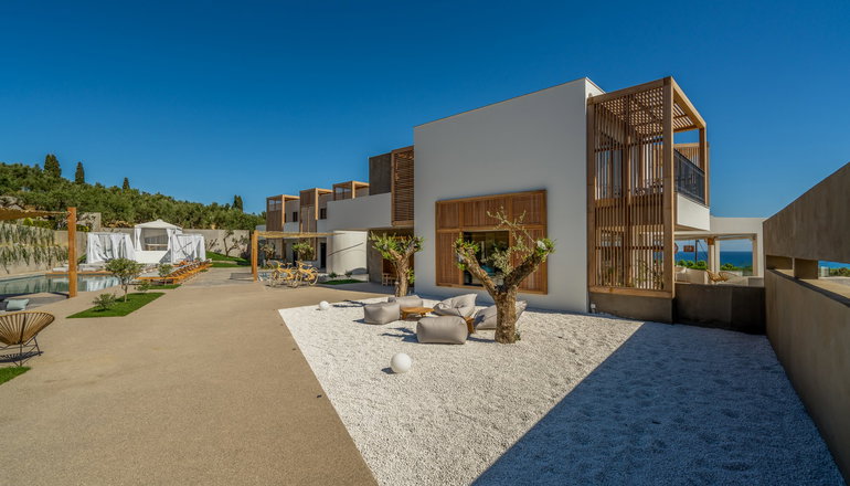5* Zante Maris Suites