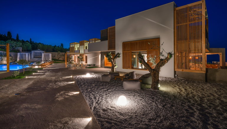 5* Zante Maris Suites
