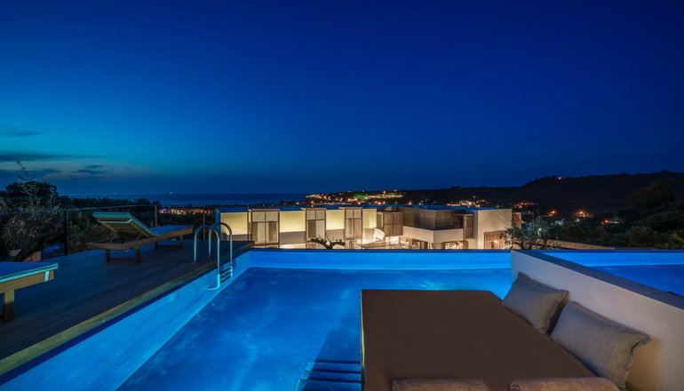 5* Zante Maris Suites