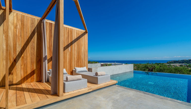 5* Zante Maris Suites