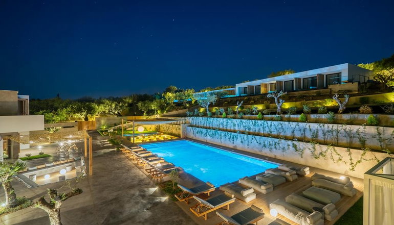 5* Zante Maris Suites