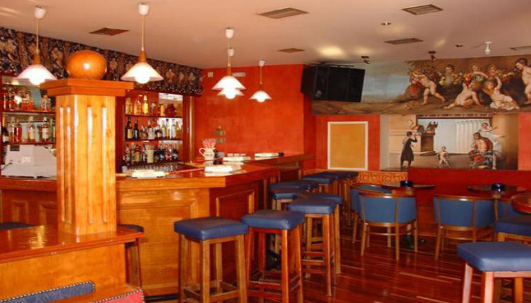 4* Mantas Hotel