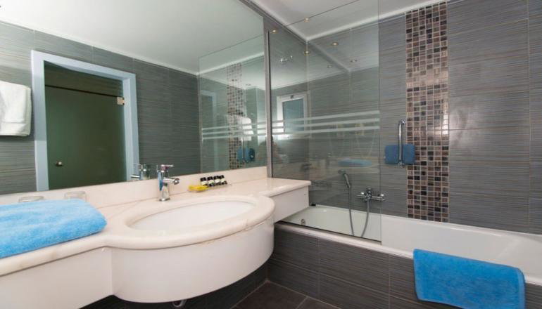 4* Mare Nostrum Hotel Thalasso