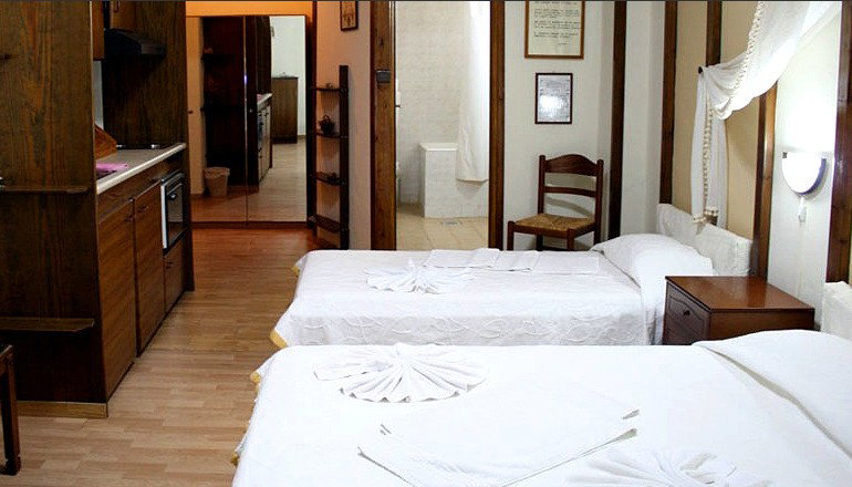 Argo Hotel