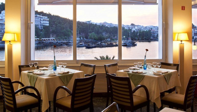 4* Lucy Hotel