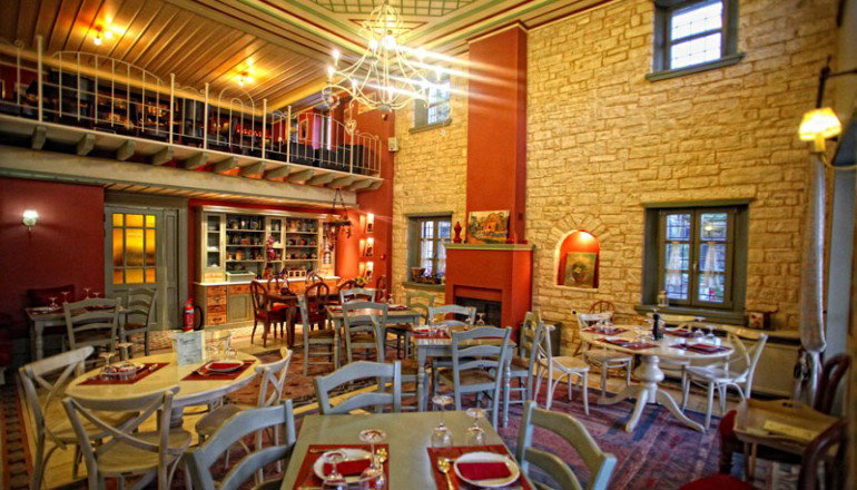 Πυρρείον Boutique Hotel