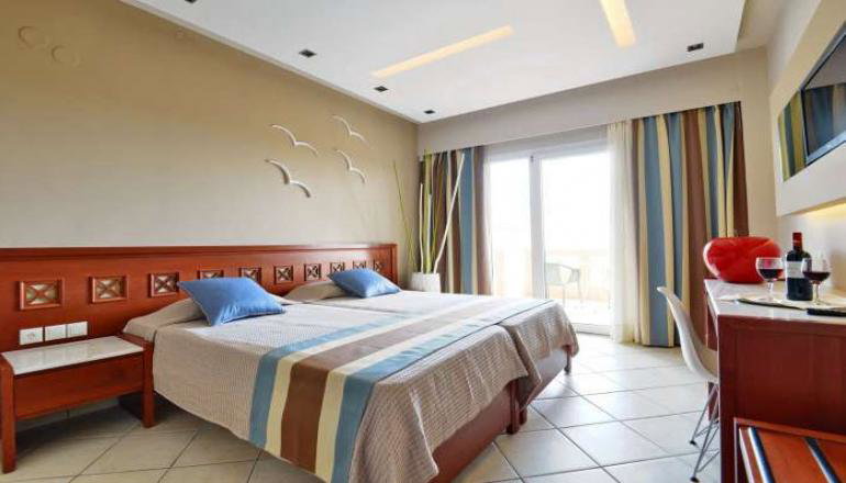 4* Evilion & Stilvi Sea And Sun Hotel
