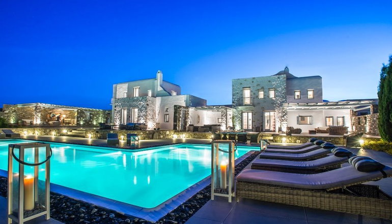 Aelia Paros Villas