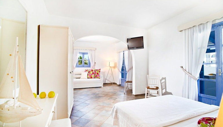 4* Koufonisia Hotel & Resort
