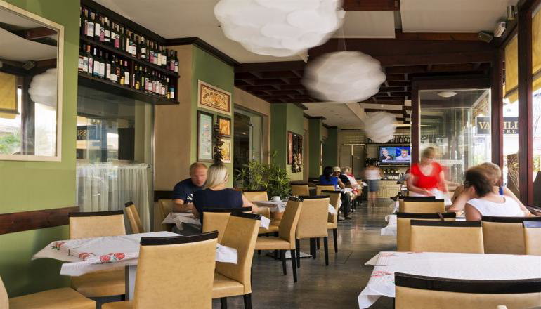 Vassilia Hotel