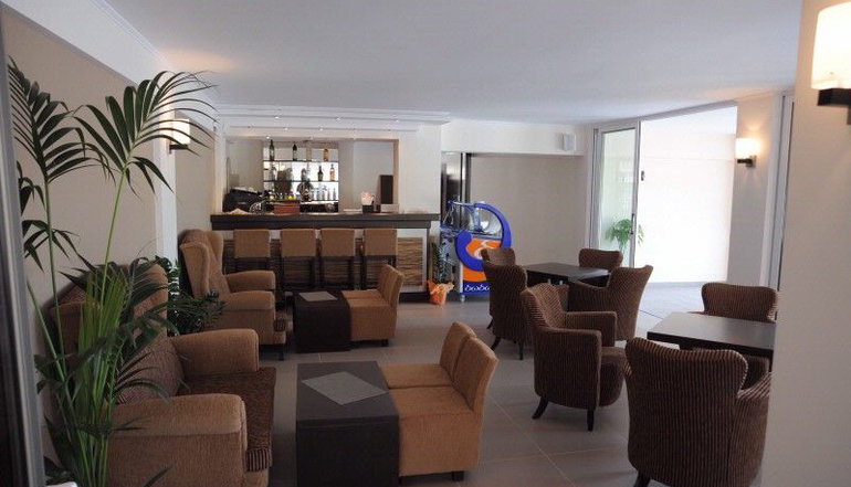 Ammos Bay Hotel