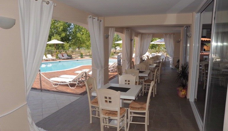 Ammos Bay Hotel