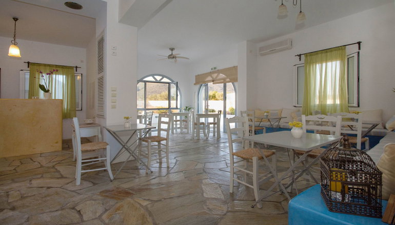 Anemes Hotel