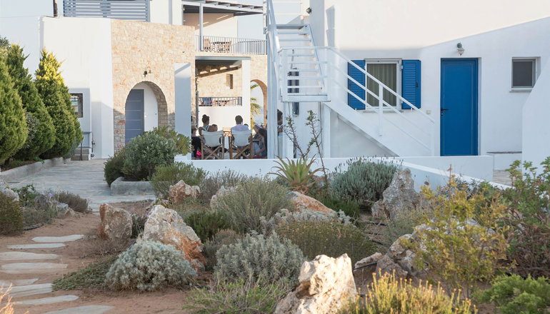 Anemes Hotel