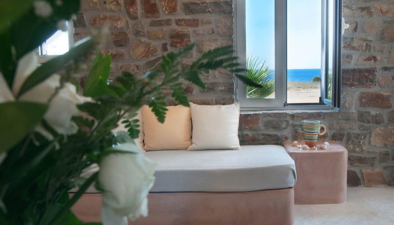 Anemes Hotel