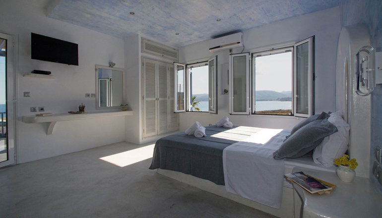 Anemes Hotel