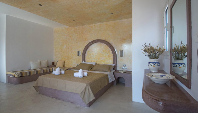 Anemes Hotel