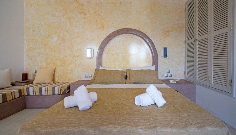 Anemes Hotel