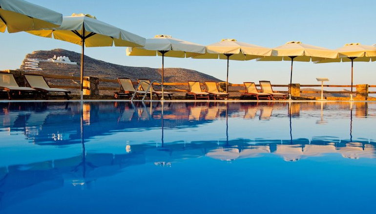 4* Aspalathras White Hotel Folegandros