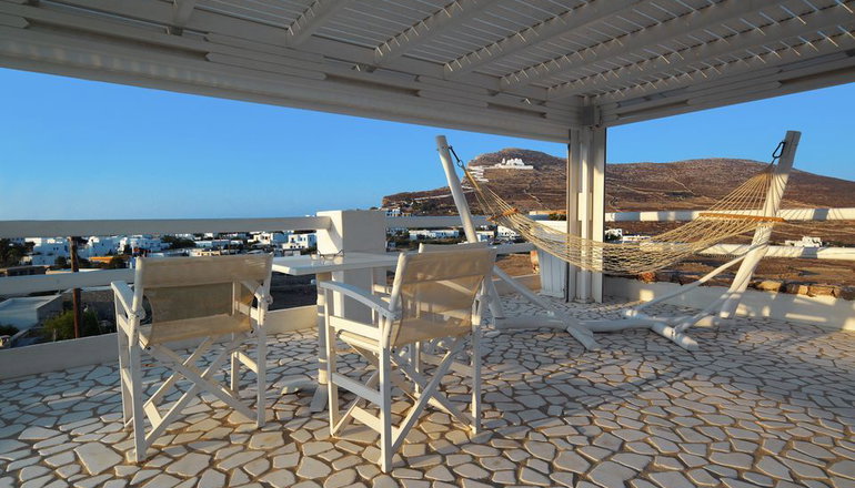 4* Aspalathras White Hotel Folegandros