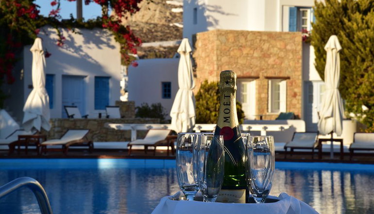 5* Chora Resort Folegandros